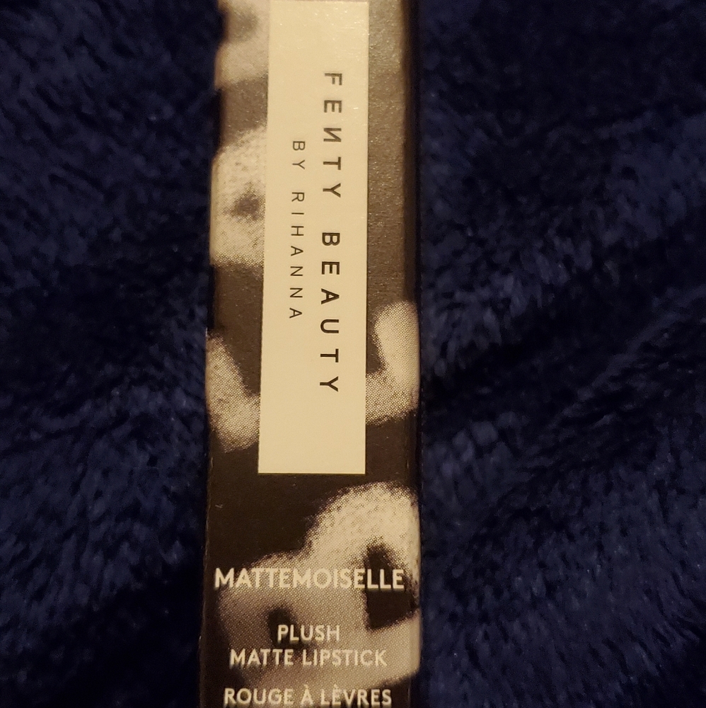 Fenty Beauty Mattemiiselle Lipstick